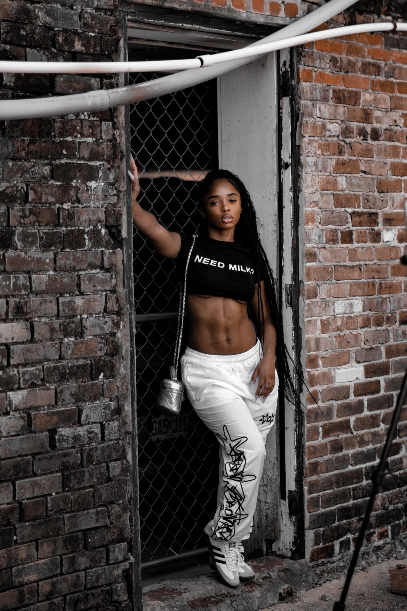 “Need Milk” crop top (black)