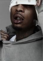 ONYX SKIMASK GEMSTONE IN WHITE