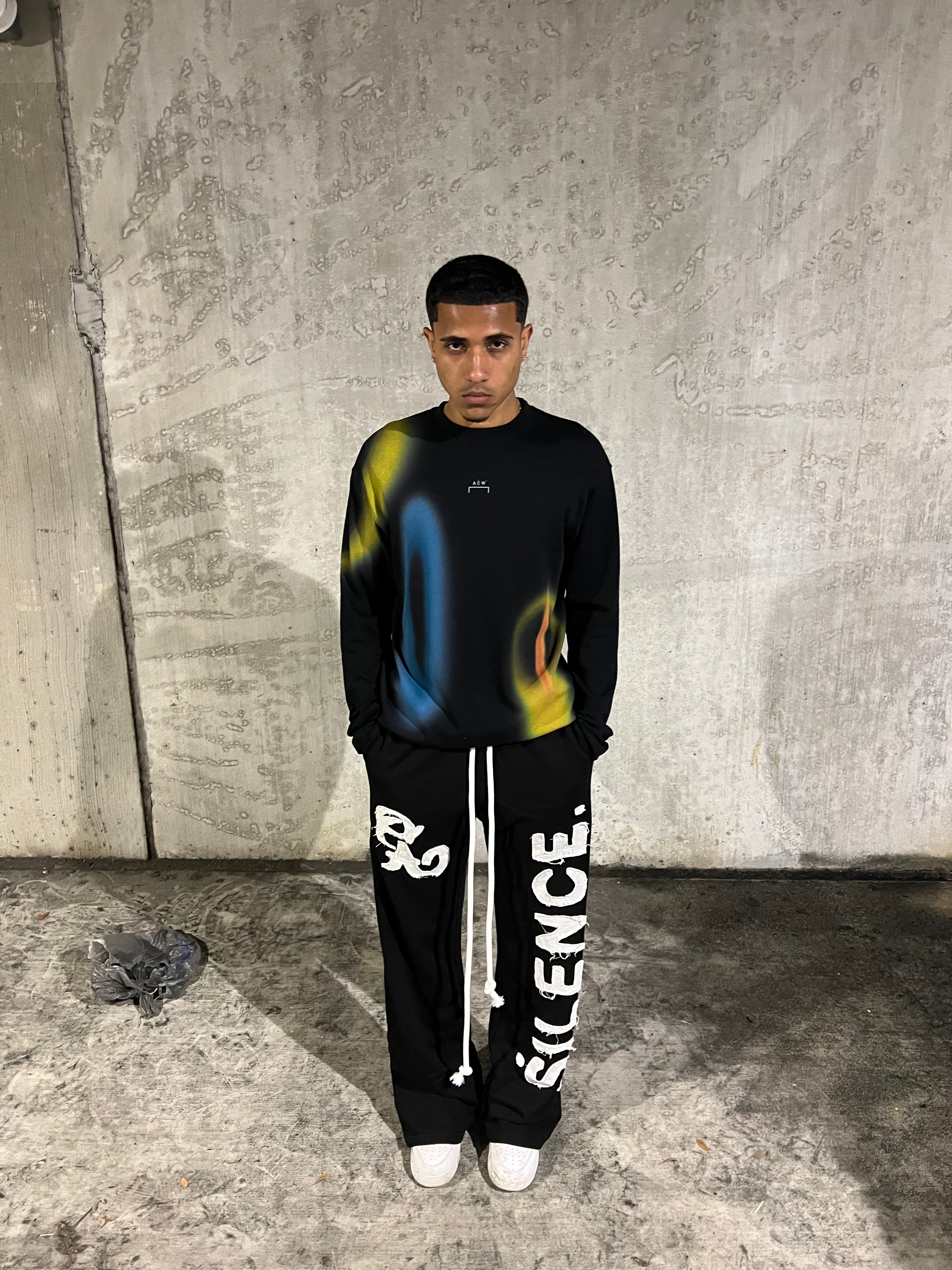 SLNC DISTRESS SWEATS By Onyx